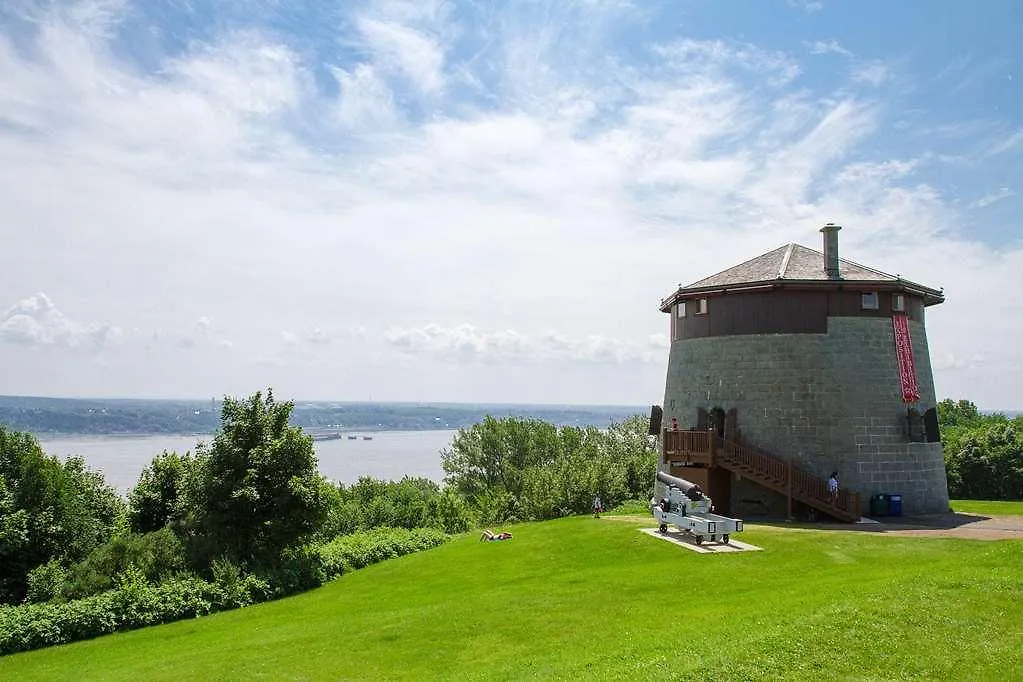 Hotel Chateau Laurier Quebec